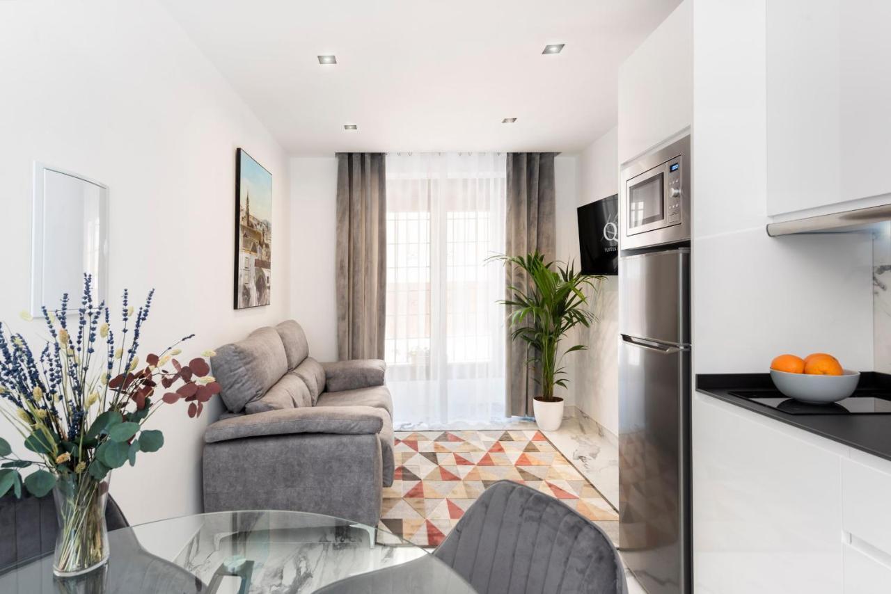 Quivir Apartamentos Deluxe Casa Del Arco 安度亚尔 外观 照片
