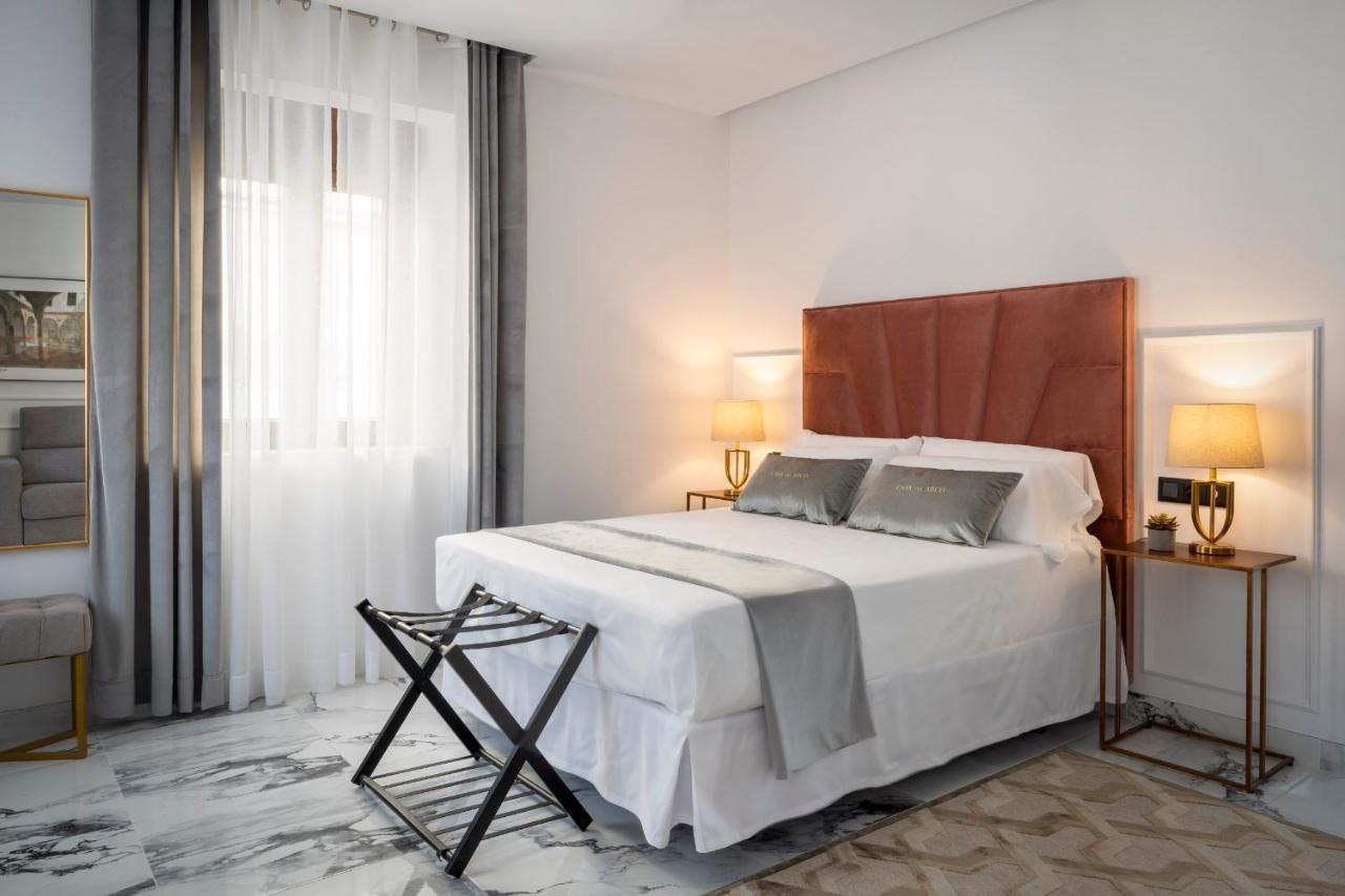 Quivir Apartamentos Deluxe Casa Del Arco 安度亚尔 外观 照片