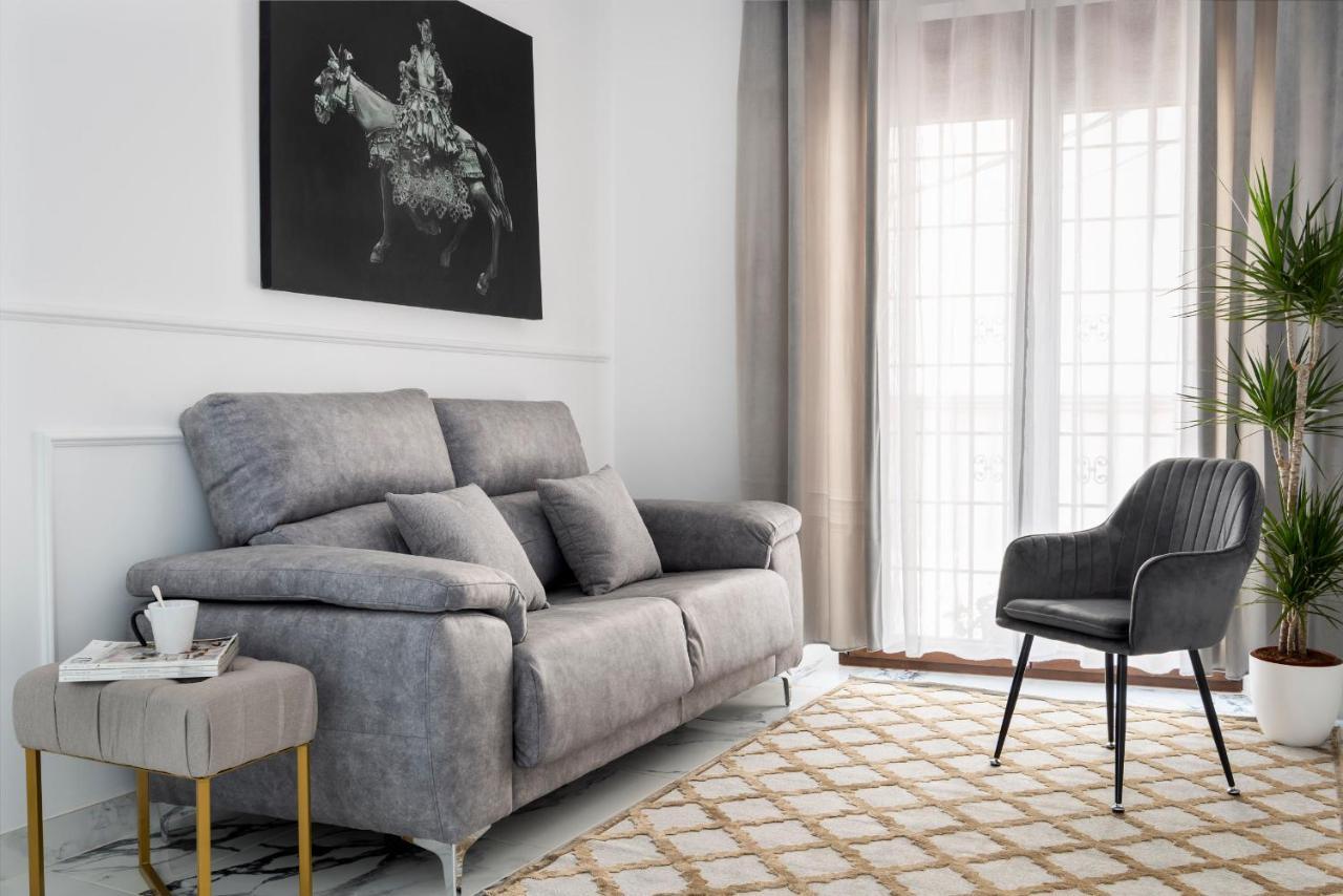 Quivir Apartamentos Deluxe Casa Del Arco 安度亚尔 外观 照片