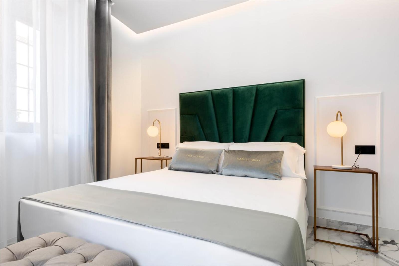 Quivir Apartamentos Deluxe Casa Del Arco 安度亚尔 外观 照片